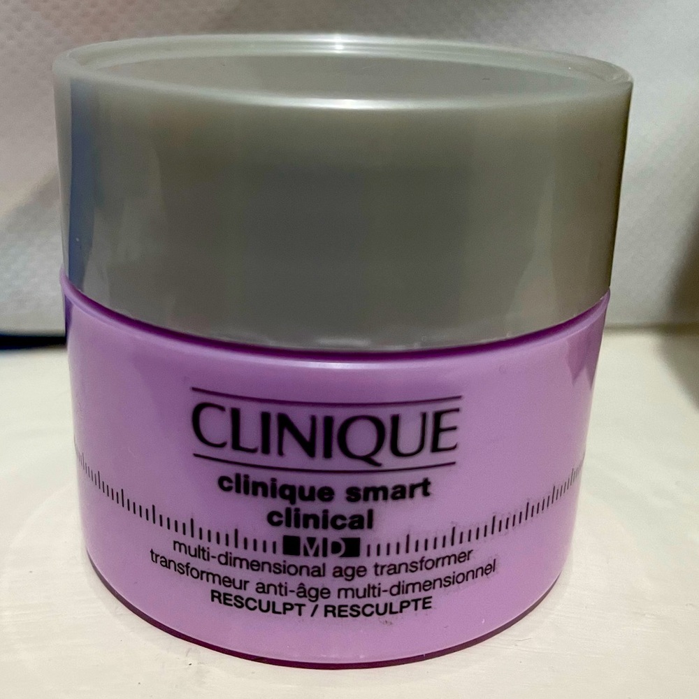 Clinique Smart Clinical MD Resculpt